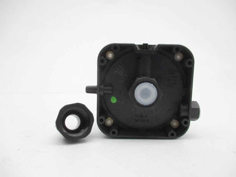 KARL DUNGS AA-A2-6-5 2-20"WC NSMP