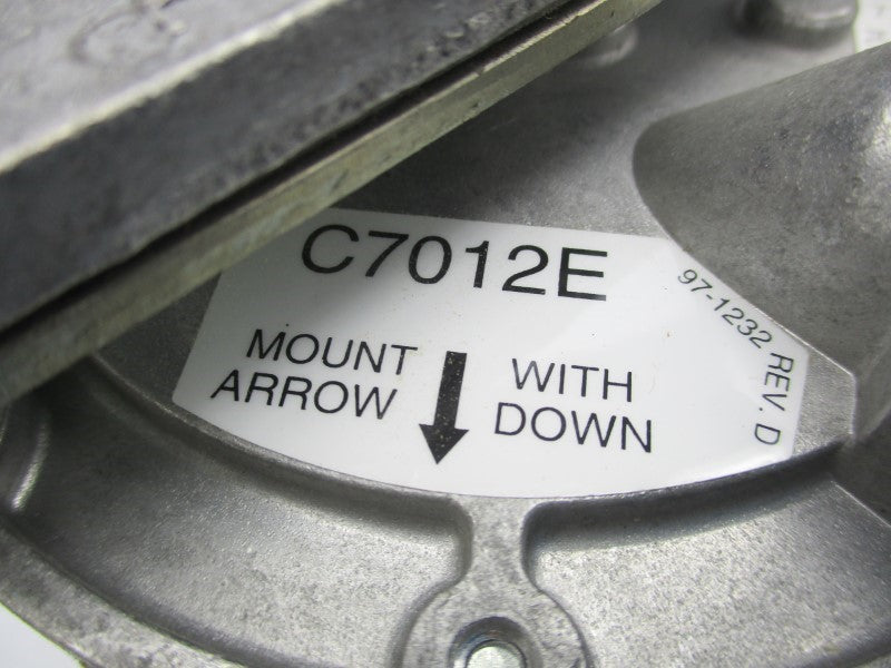 HONEYWELL C7012E1104 120VAC NSNP