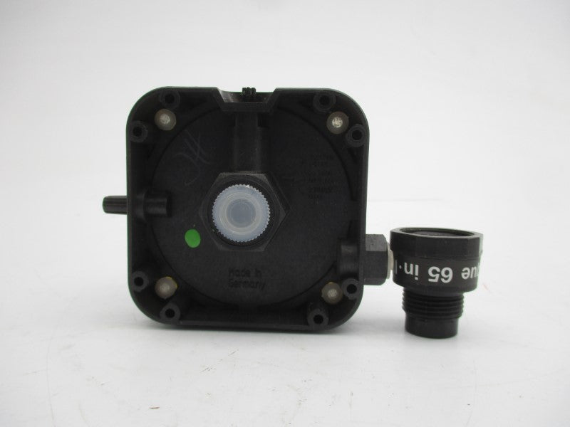 DUNGS AA-A2-6-2 46020-2 120VDC 5A 0.16-1.2"WC NSMP