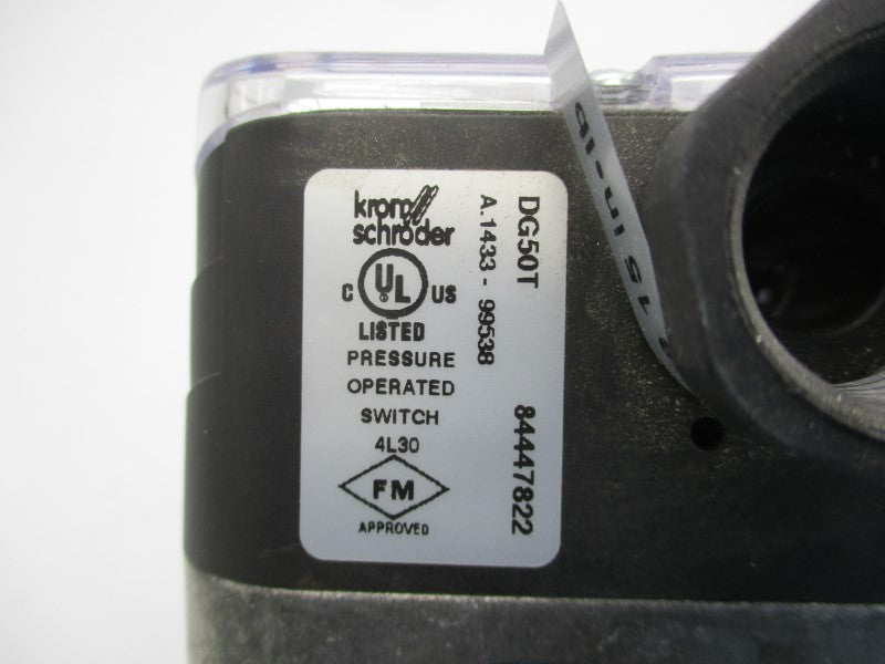 KROM SCHRODER DG50T 84447822 240VAC 0.5A 1-20INWC 1/4" NSNP