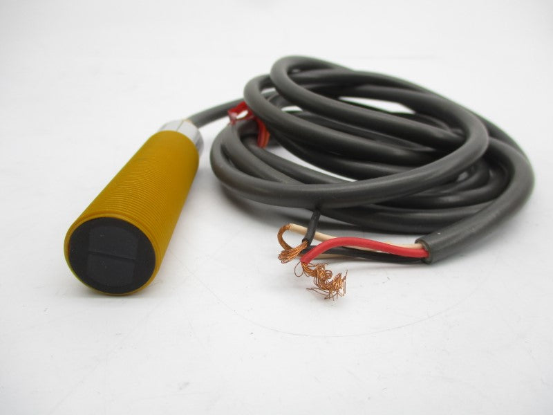 OMRON E3F-DS10Z2 24-240VAC NSNP