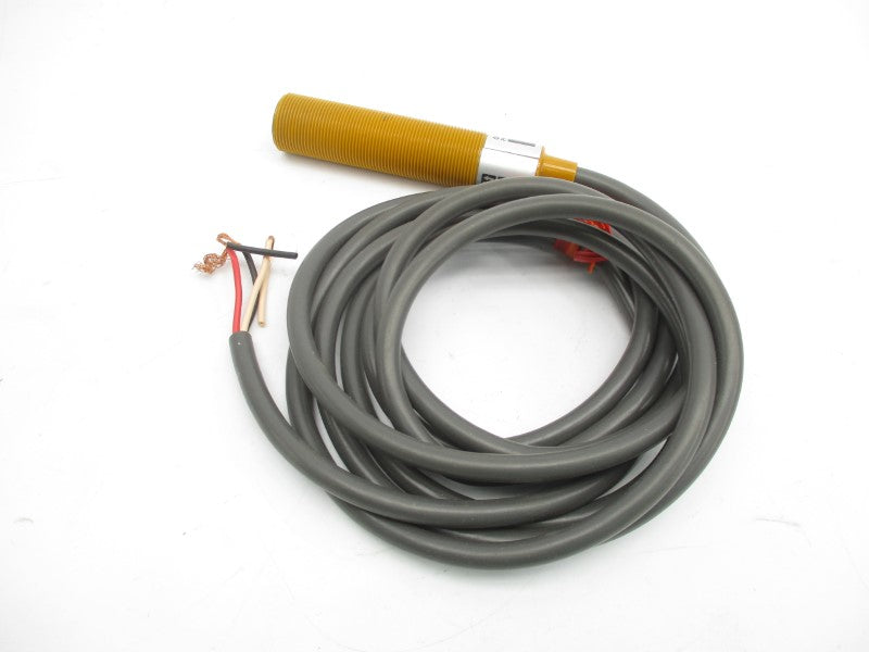 OMRON E3F-DS10Z2 24-240VAC NSNP