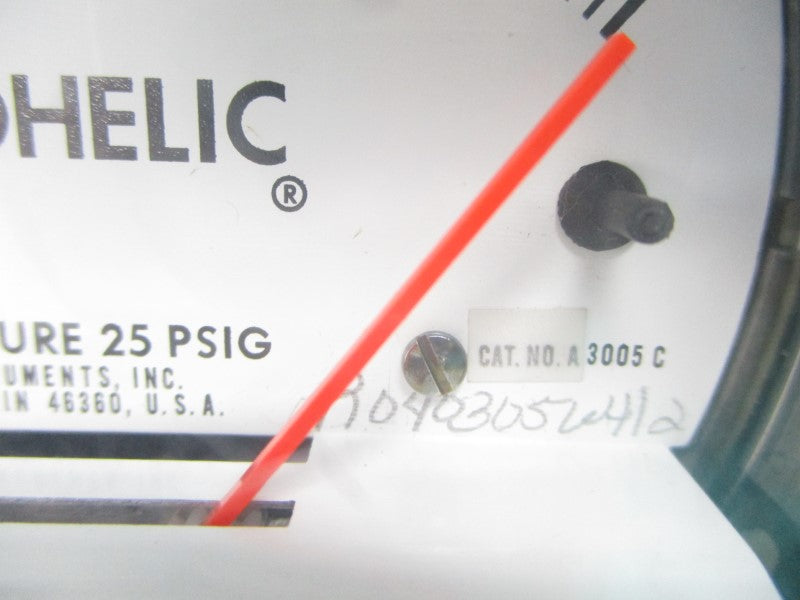 DWYER A3005C 120VAC 10A 25PSI 0-5 UNMP