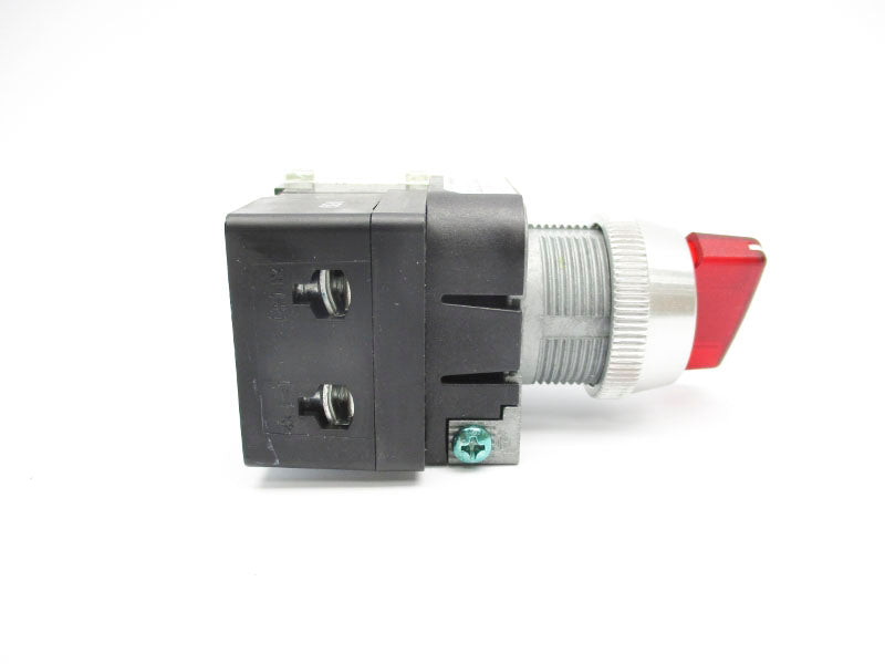 ALLEN BRADLEY 800T-2HRH2KB6AX SER. V 12-130VAC/DC (WH) NSMP