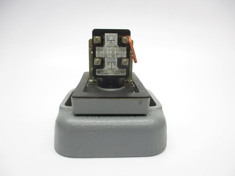 ALLEN BRADLEY 800P-1F1ZBS SER. C 600V UNMP