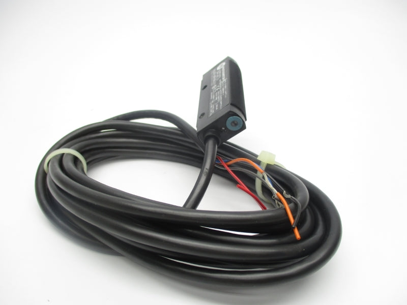 ALLEN BRADLEY 42SRP-6002 SER. B 10-30VDC (GY/BL) NSMP