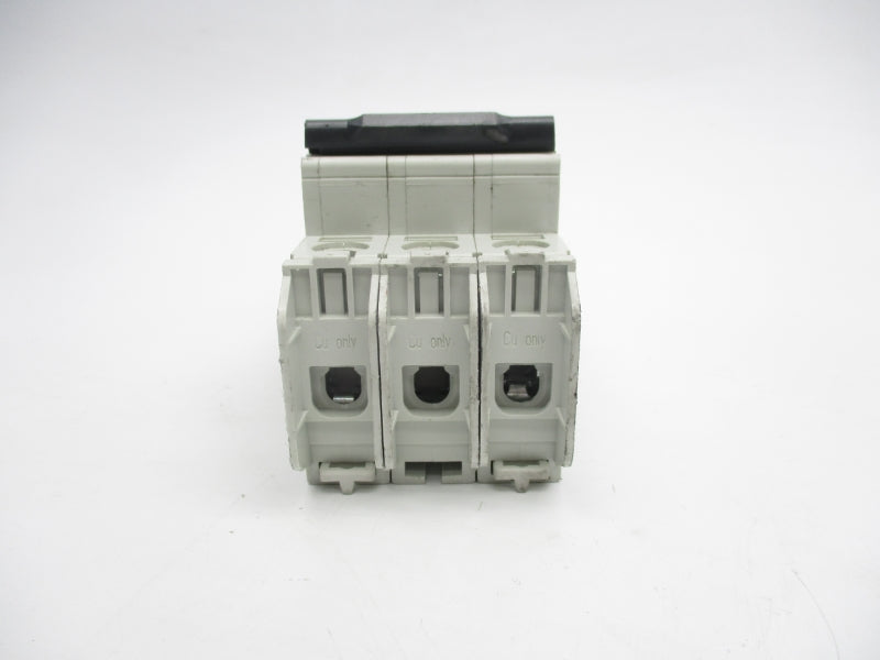 MERLIN GERIN 60178 240V 13A UNMP