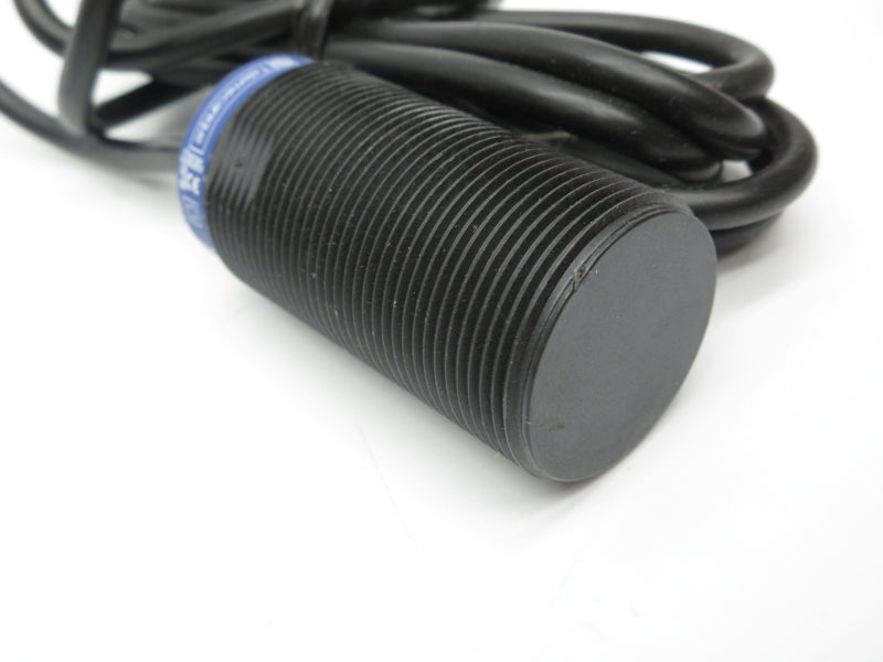 TELEMECANIQUE XS4P30MA230 24-240V NSNP