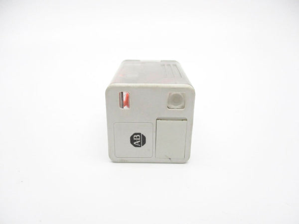 ALLEN BRADLEY 700-HA33A1 SER. B 120VAC 10A (GY/BL) NSMP