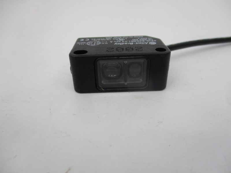 ALLEN BRADLEY 42JS-E2EZB1-F4 SER. A 10-30VDC NSNP