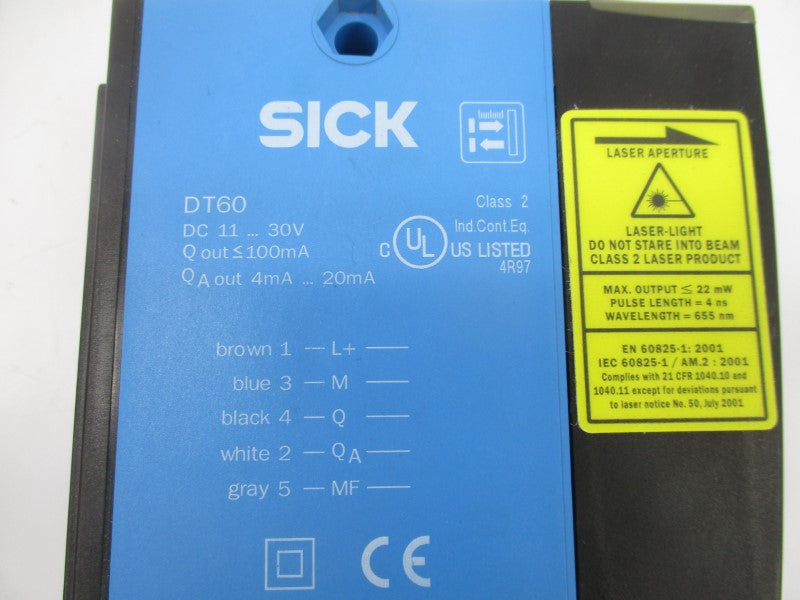 SICK DT60-P111B0520 1025847 11-30VDC NSNP