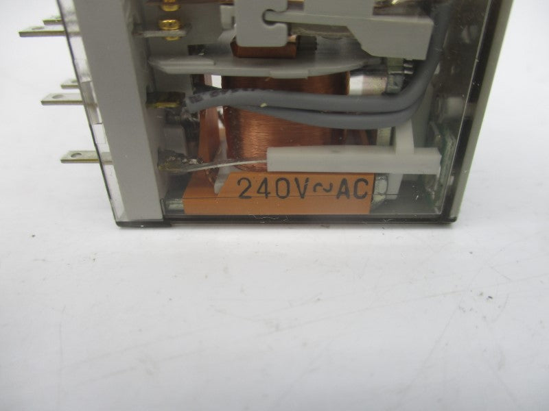 ALLEN BRADLEY 700-HC14A2-3-4L SER. D 240VAC 7A NSNP