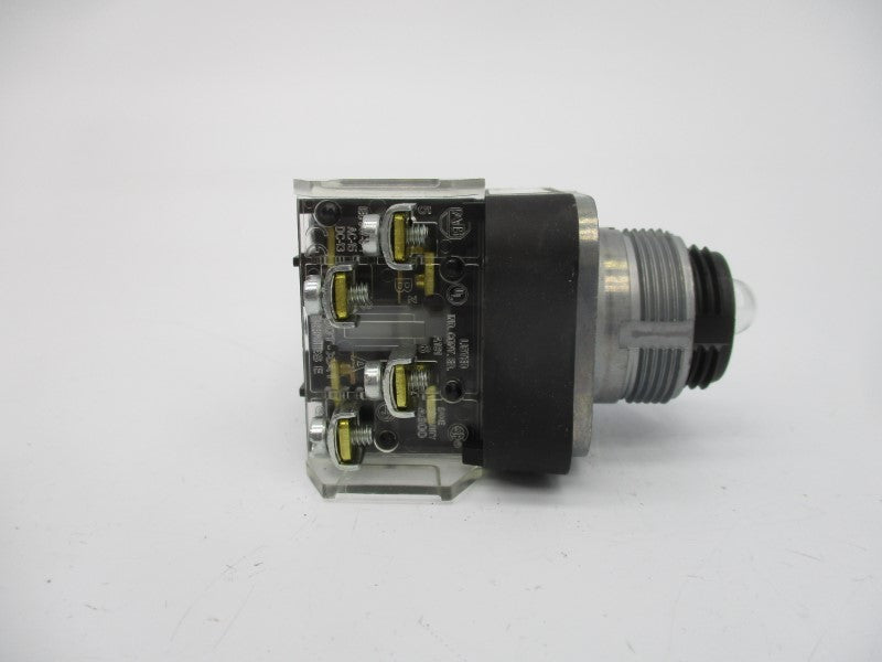 ALLEN BRADLEY 800T-FXP16XA1 SER. T 120V (AS PICTURED) NSNP
