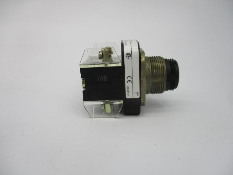 ALLEN BRADLEY 800T-FXNA7 SER. T (NO BULB) (AS PICTURED) NSNP