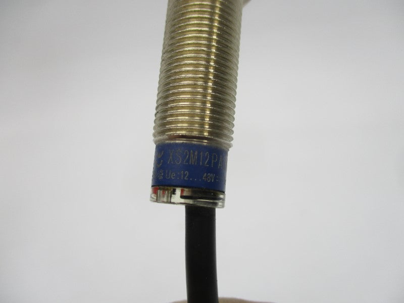 TELEMECANIQUE XS2M12PA370L2 12-48V NSNP