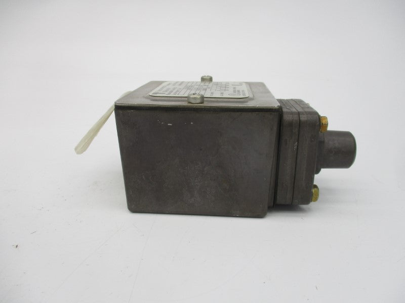 BARKSDALE E1H-R15 480VAC 15A 1-15PSI NSNP