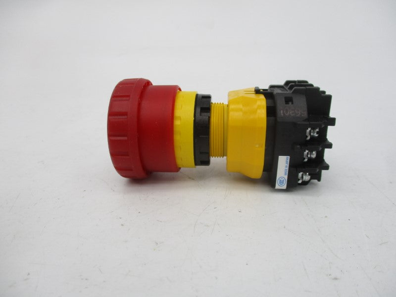 IDEC XW1E-LV413Q4MR 250V 5A NSMP