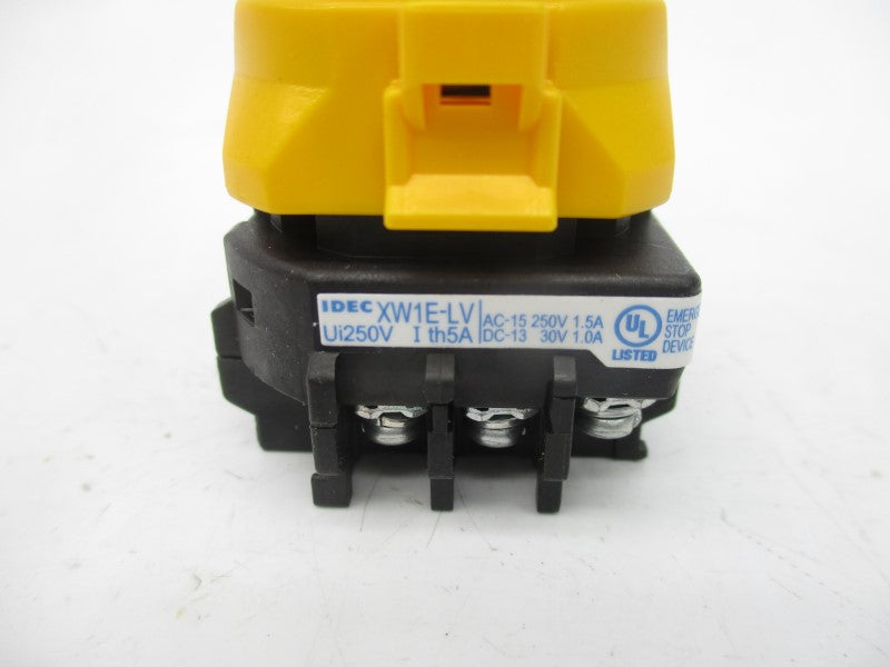 IDEC XW1E-LV413Q4MR 250V 5A NSMP