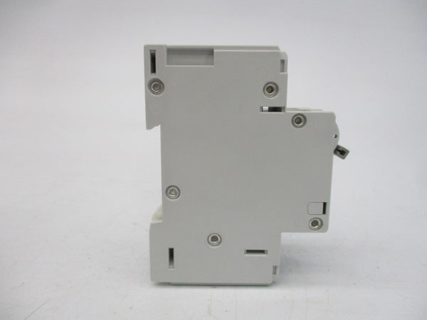 ALLEN BRADLEY 1492-CB2G020 SER. C 277V 2A NSMP