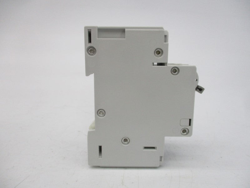 ALLEN BRADLEY 1492-CB2G020 SER. C 277V 2A NSMP