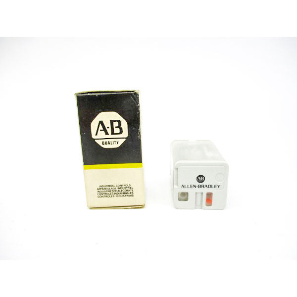 ALLEN BRADLEY 700-HB33Z24 SER. A 24VDC 10A (BK/YL) NSMP