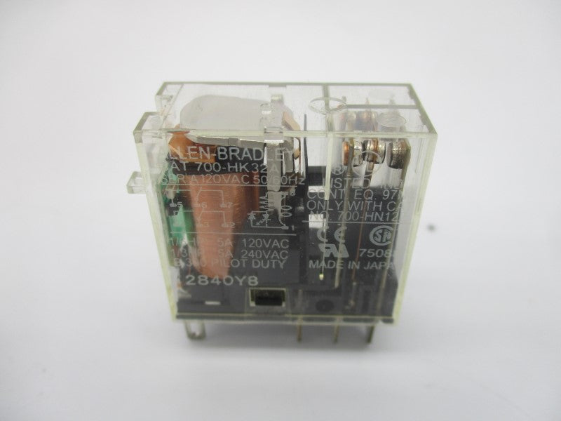 ALLEN BRADLEY 700-HK32A1-4 SER. A 120VAC 5A (WH) NSMP