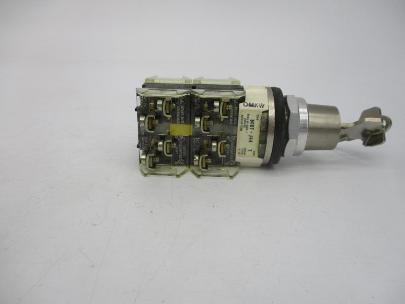 ALLEN BRADLEY 800T-J44C SER. T 600V (BK/YL) NSMP