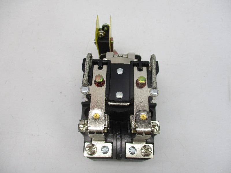 ALLEN BRADLEY 700-HG42A1-5 SER. B 120V 40A (BR/WH) NSMP