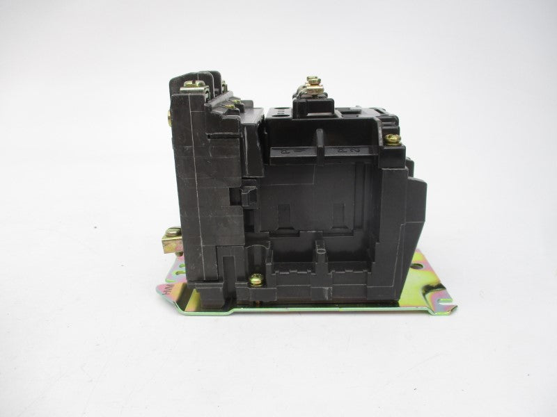 INDUSTRIAL SPARE PART 500L-BOD92 SER. B 110/115-120V 30A (BR/WH) NSMP