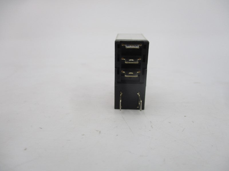 ALLEN BRADLEY 700-HK36Z12 SER. A 12VDC 10A (WH) NSMP