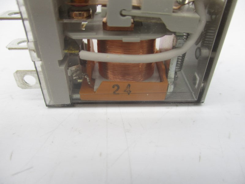 INDUSTRIAL SPARE PART 700-HF32A24 SER. C 24VAC 12A (WH) NSMP