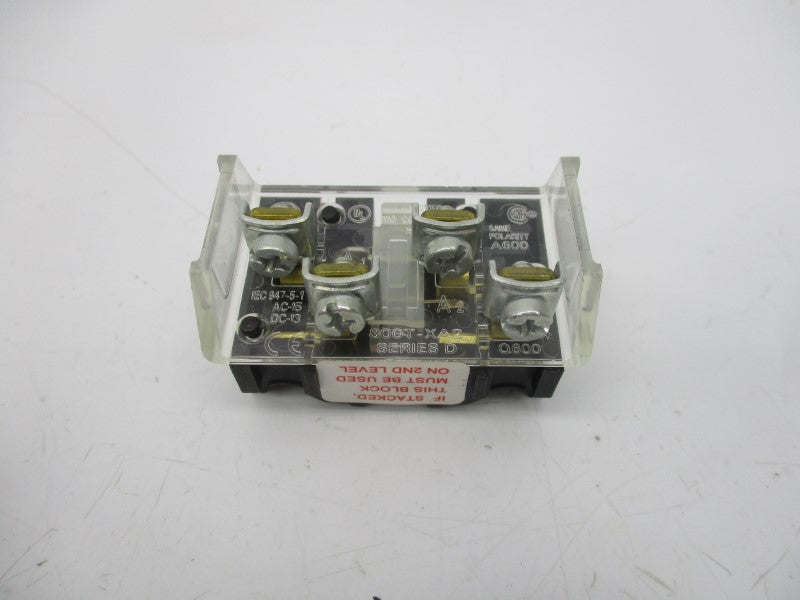 ALLEN BRADLEY 800T-XA2 SER. D 600V (AS PICTURED) NSMP
