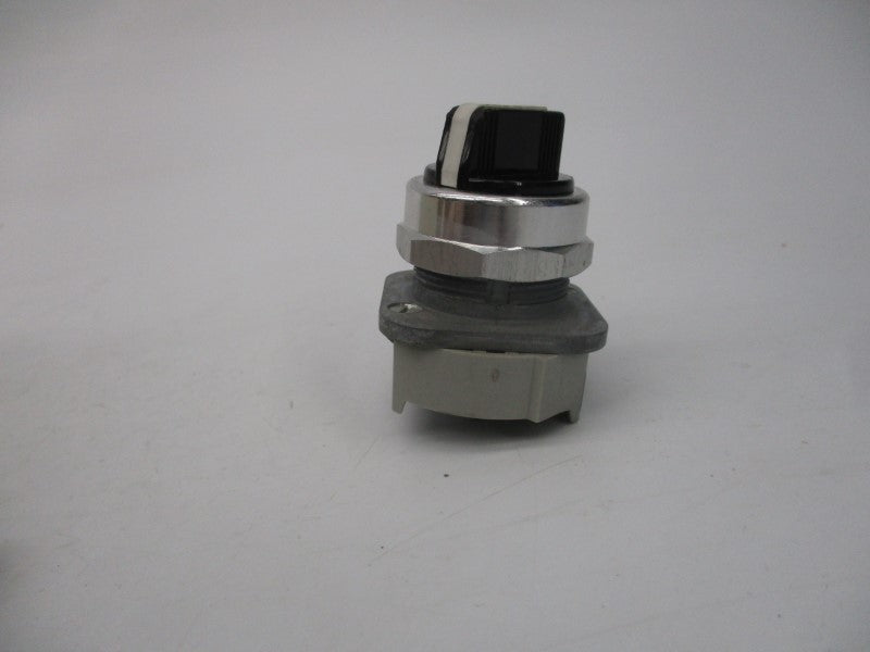 ALLEN BRADLEY 800T-H2 SER. T (AS PICTURED) (WH) NSMP