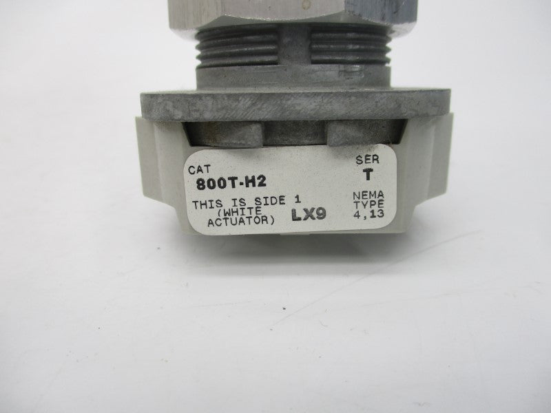 ALLEN BRADLEY 800T-H2 SER. T (AS PICTURED) (WH) NSMP