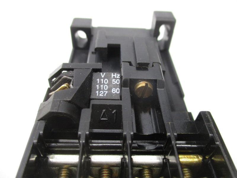 BBC B12-30-10 FPL1611001R0104 110-127V 24A NSMP