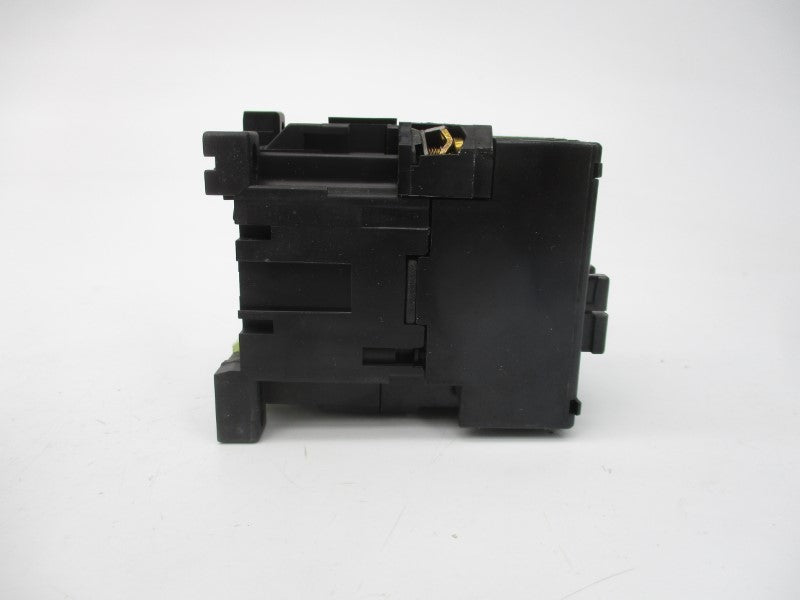 BBC K40E FPH1411001R0404 110-127V 6A NSMP