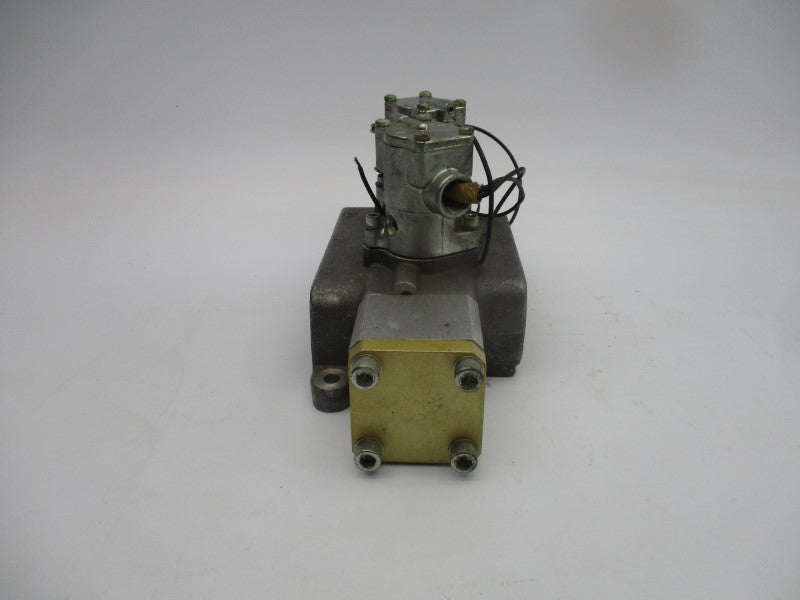 SCHRADER BELLOWS L695B121153 110/120V 140PSI UNMP