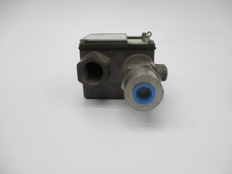 BARKSDALE A9675-1-AA 600VAC 7.5A 75-540PSI NSNP