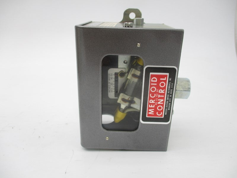 MERCOID CONTROL AP-153-33 120/240VAC-DC -10-50IN NSMP