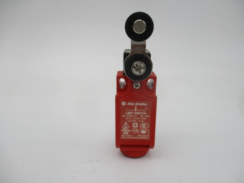 ALLEN BRADLEY 440P-CSLS11B SER. A 240V 3A (WH) NSMP