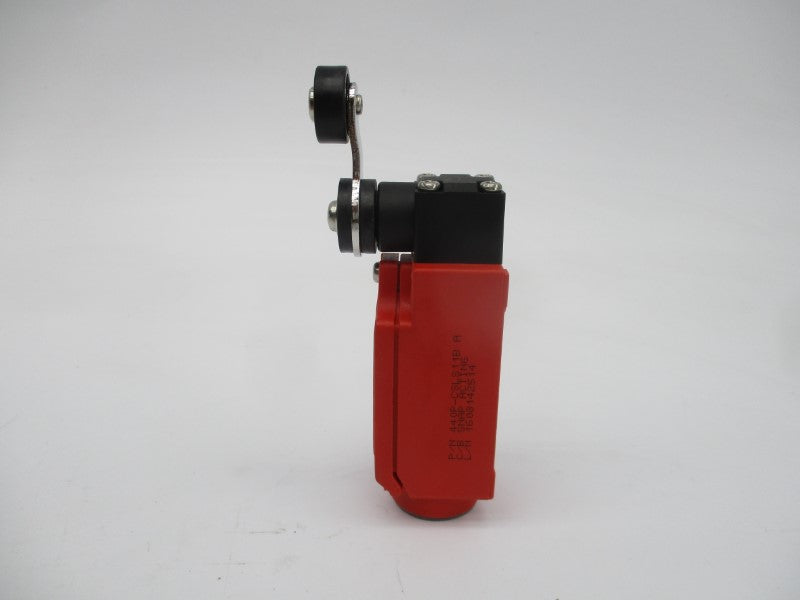 ALLEN BRADLEY 440P-CSLS11B SER. A 240V 3A (WH) NSMP