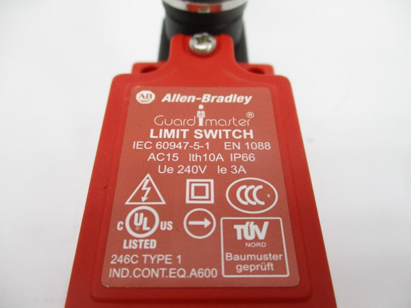 ALLEN BRADLEY 440P-CSLS11B SER. A 240V 3A (WH) NSMP