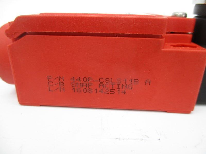 ALLEN BRADLEY 440P-CSLS11B SER. A 240V 3A (WH) NSMP