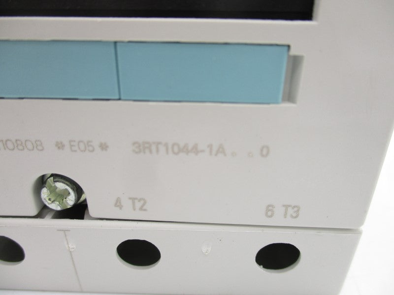 SIEMENS 3RT1044-1AP60 220/240V NSMP