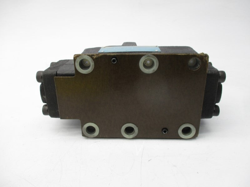 VICKERS DG5S-8-2C-T-M-FPBWL-B5-30 DGV4-3S-6C-M-FPBWL-B5-60 110/120V 5000PSI NSNP