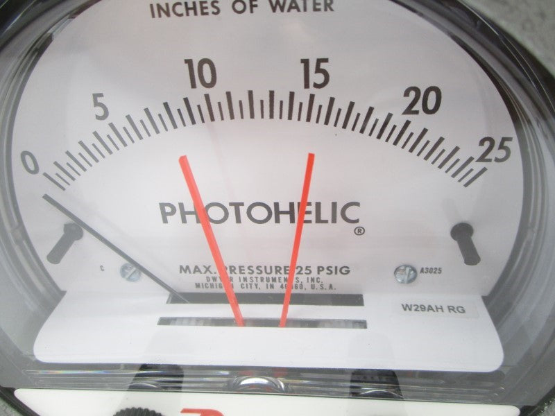 DWYER 102111-70 120VAC 25PSI 0-25 NSMP