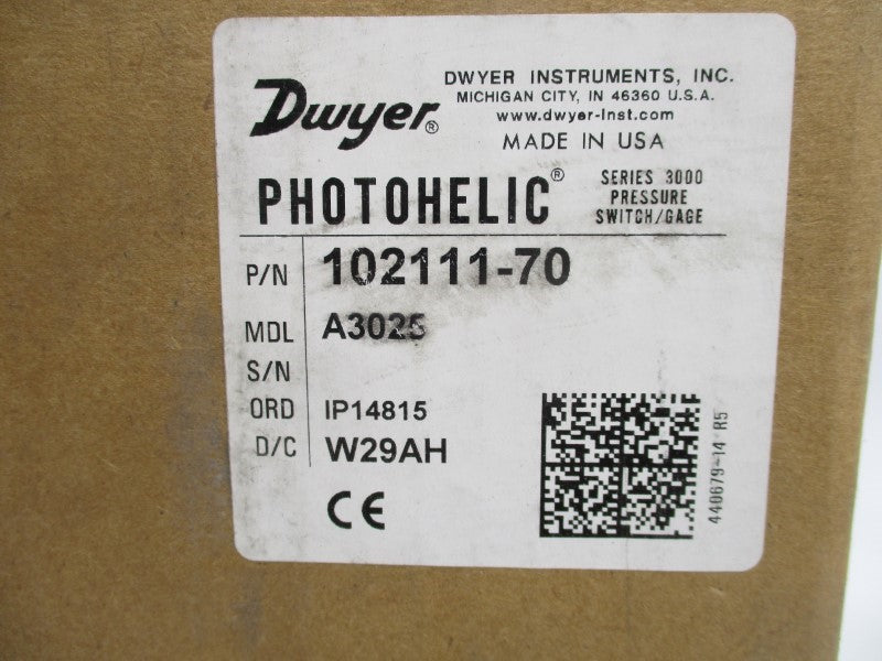 DWYER 102111-70 120VAC 25PSI 0-25 NSMP