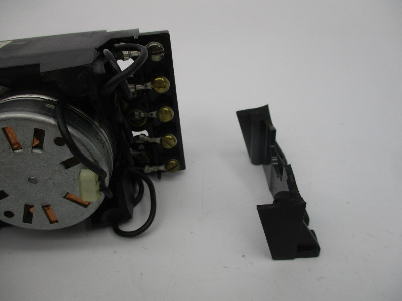 DANAHER BR14A601 120-250VAC 10A 0-30S (AS PICTURED) NSMP
