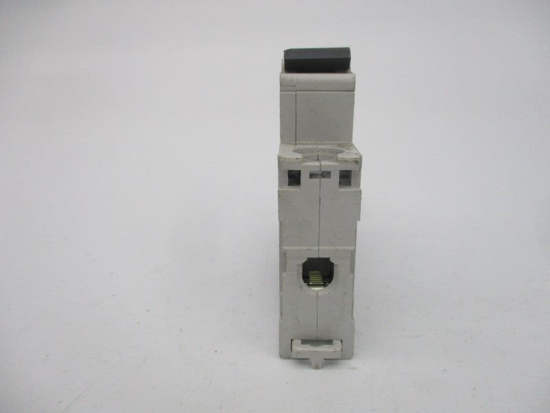 SCHNEIDER ELECTRIC M9F22105 277V 5A UNMP