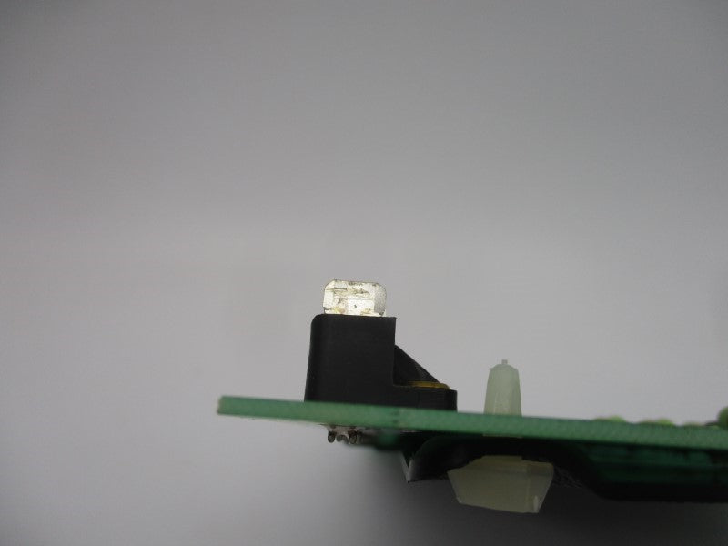 GE FANUC IC600BF804K 115VAC/DC UNMP